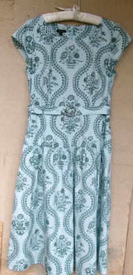 Talbots Poplin Midi Dress Flowing Floral Pockets Blue Ice Heritage Green  Size 6 - Image 1 of 4