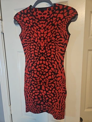 Mini Vestido RVN Cuello Redondo Talla XS NUEVO SIN ETIQUETAS Foto 1 de 4