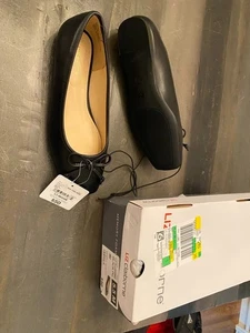 NEW with Box,Liz Claiborne Flats Womens 5.5 Flushing Ballet Shoes Black Slip On - Foto 1 di 4