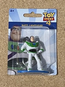 Disney Pixar Toy Story 4 Buzz Lightyear Mini Figure Cake Topper 2.5 in - Picture 1 of 2