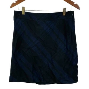 LOFT Women's Size 4 Straight Mini Skirt Wool Blend Black Blue Plaid Holiday - Picture 1 of 5