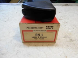 pachmayr SN.L  grip for smith wesson N frame rubber grip - Picture 1 of 5