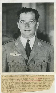 Foto antigua piloto aviador español Ramón Franco - Imagen 1 de 1