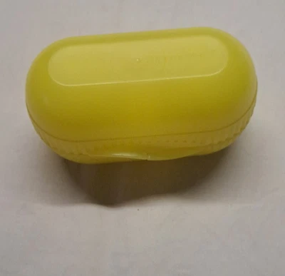 Tupperware Eierbox To Go A128 ZwEi-integrierter Salzstreuer - Bild 1 von 2