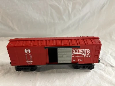 K-Line K-5154017 O27 PRR York Fair Box Car RTR - C-7 Ex - Image 1 of 4