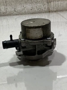 RENAULT CAPTUR 2014 Mk1 1.5 DCI DIESEL BRAKE VACUUM PUMP /2013-19 - Picture 1 of 9