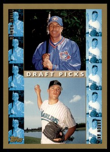 1998 TOPPS VERNON WELLS/AARON AKIN TORONTO BLUE JAYS/FLORIDA MARLINS #247