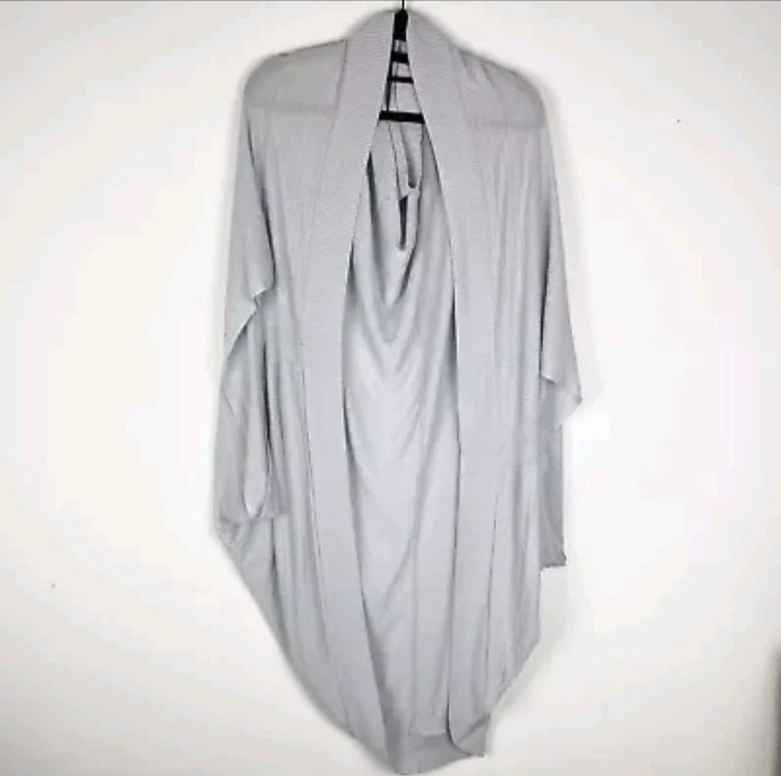 Lululemon Stillness Soft Wrap Grey Color SIFO/ALPW One Size Mgd - Image 1 of 4