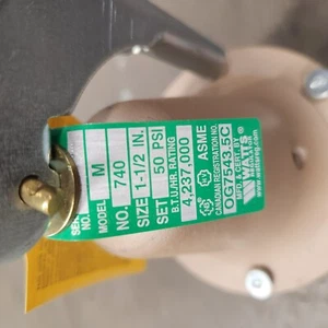 Watts 1-1/2" x 2" Boiler Pressure Relief Valve (50 psi) - Picture 1 of 4