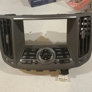 2007 - 2014 INFINITI G35 G37 EX35 Q60 DASHBOARD RADIO NAVIGATION CONTROL PANEL - Bild 1 von 10
