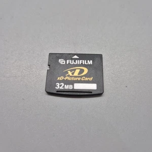 xD Picture Memory Card 32MB Fujifilm Type S - Picture 1 of 2