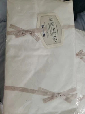 White Wamsutta Twin Size Fitted Sheet NOS Supercale Plus  Color Blend 50/50 - Image 1 of 4