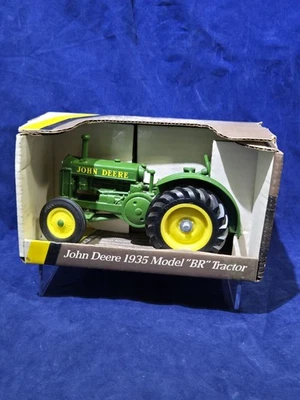 John Deere 1935 "BR" Ertl Collector Edition Die-Cast Tractor NEW IN BOX  - Image 1 of 4