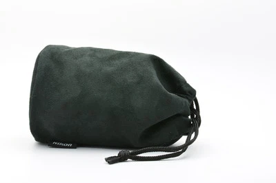 Estuche de lente blanda negro genuino Nikon CL-1020 55-300 mm 70-300 mm 105 mm Foto 1 de 2