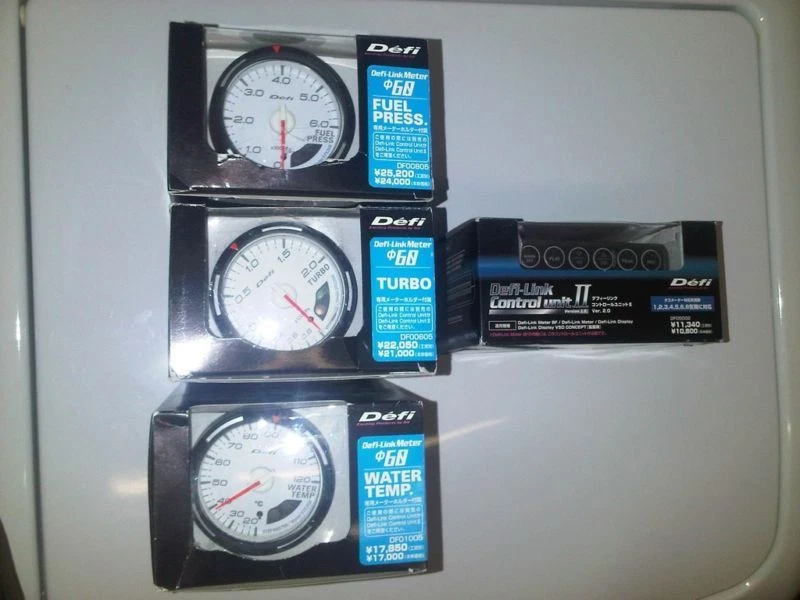 Defi Link Boost Water Temp Fuel Pressure 60mm gauges control unit V2  Foto 1 de 1