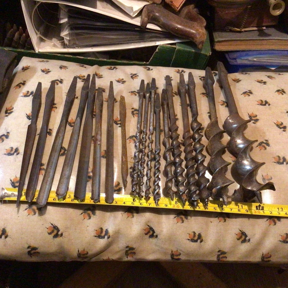 18 x vintage Carpentry Auger/Hand Brace Drill Bits - Image 1 of 4