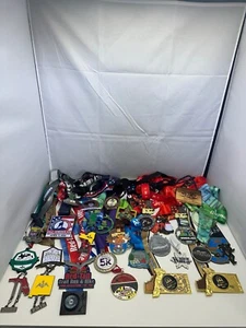 Mixed Lot of 28 Finishers medals 5k 10k half marathon and marathon - Imagen 1 de 8