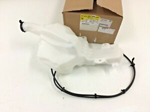 2018 2019 Cadillac XT5 Windshield Washer Tank Container hose pump cap new OEM
