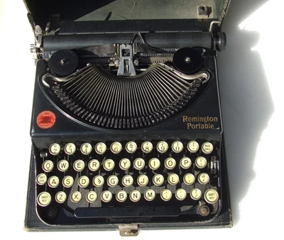 MÁQUINA DE ESCRIBIR PORTÁTIL REMINGTON 1925 ANTIGUA DE COLECCIÓN CON ESTUCHE-CEPILLO Foto 1 de 4