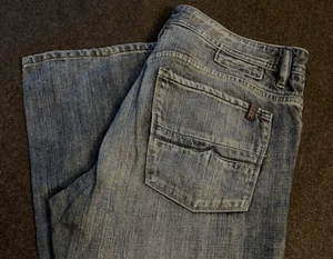 Mens Buffalo David Bitton Medium Wash Ruffer Jeans Size 34 x 32 Blue Denim - Picture 1 of 3