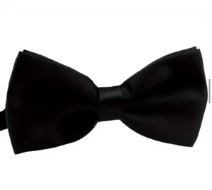 Black Satin Pre-Tied Bow Tie For Men and Boys. Black bow-tie. Formal event. - Picture 1 of 4