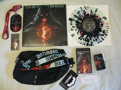 Disturbed 'Divisive' VIP Exclusive Tour Set Vinyl Album Lanyard Keychain & More! Foto 1 de 4