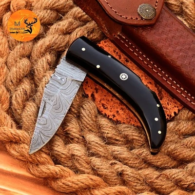 Navaja de bolsillo 2807 de hoja plegable de acero Damasco forjado a mano hecha a medida Foto 1 de 4