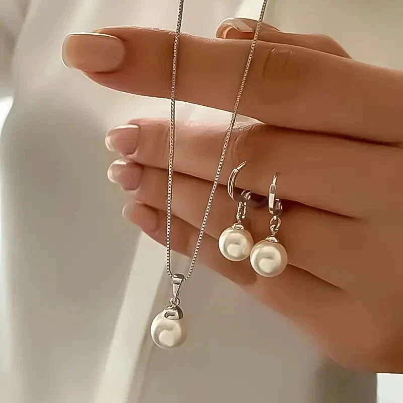 White Pearl Pendant Necklace And Earrings Silver Plated Set N93 - Image 1 of 1