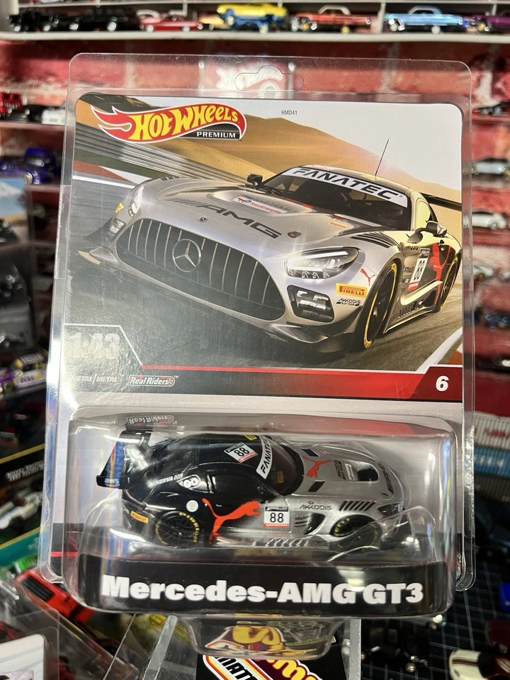 Металлический Mercedes AMG GT3 NO 6 Hot Wheels Premium масштаб 1:43 черный и серебристый - Изображение 1 из 1