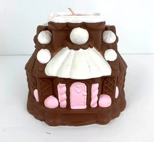 Vela de casa vintage Avon Gingerbread 1977 con caja nueva de stock - Imagen 1 de 7