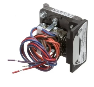 Interruptor de presión Market Forge 10-6975, Barksdale, 4-18 PSI D2S-H18SS-CS-U - Imagen 1 de 1
