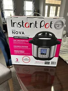 NEW in BOX Instant Pot Duo Nova 7-in-1 Multi-Use Pressure Cooker 3 Quart - Picture 1 of 7