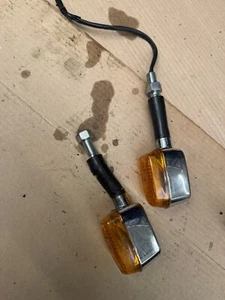 2022 ROYAL ENFIELD INTERCEPTOR 650 E5 FRONTBLINKER X 2 BESCHÄDIGT - Bild 1 von 9