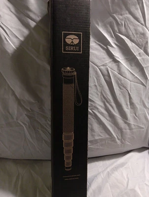 SIRUI 8X Carbon Fiber Monopod 6 sections P-326 Twist-Lock Leg Sections - Image 1 of 4