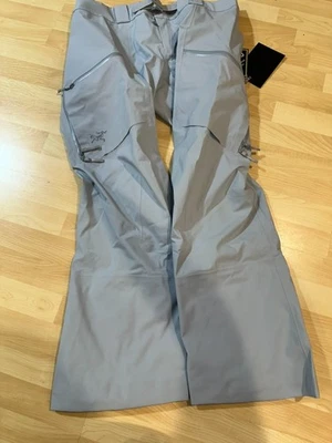 Pantalones Arcteryx Sabre Talla L R Gris Lúcido Nuevos 3L GTX Recco Impermeables Foto 1 de 4