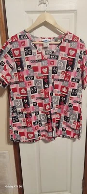 Simply Basic Women Valentine Hearts Medical Smock Top Nurse Scrubs Love Sz Large - Image 1 of 4