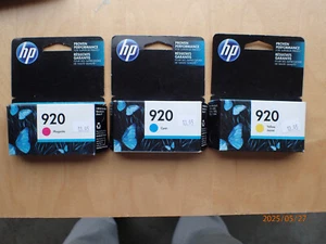 3 GENUINE HP 920 BLACK CYAN YELLOW CARTRIDGES NEW OLD STOCK IN BOX 2018 - Photo 1/7