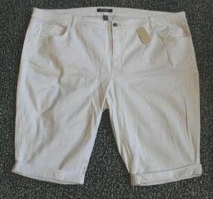 WOMEN'S PLUS SIZE 3X 24W WHITE CHAPS SKIMMER SHORT PANT- CLOTHING NEW - Picture 1 of 5