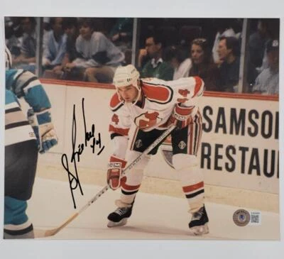 Foto autógrafa firmada por Stephane Richer de los New Jersey Devils 8x10 ~ BAS Beckett Foto 1 de 3