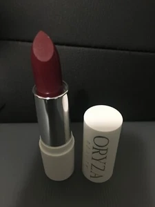 Oryza Beauty in OPUS 03 Lippenstiftreich Winterbeeren Ton 3,8g/0,13oz - 1 Stück. - Bild 1 von 2