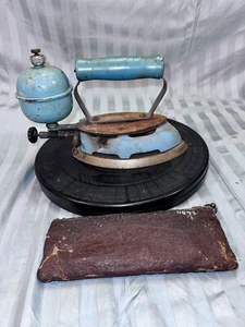 ANTIQUE BLUE COLEMAN INSTANT LITE SELF HEATING KEROSENE IRON w PARTS INSTRUCTION - Picture 1 of 21