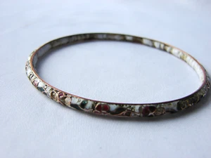 Vintage Cloisonne Bangle Bracelet White w/ Flowers 2½" - Bild 1 von 3