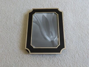 Martha Stewart: Rimmed Enamel 5"x7" Picture Frame (Silver and Onyx)  - Picture 1 of 6