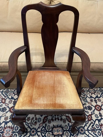 Henkel Harris Mahogany Queen Anne Dining Arm Chair Style 109A #1 Cover