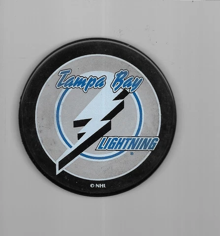 TAMPA BAY LIGHTNING HOCKEY PUCK Cover