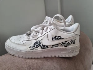 Nike Air Force 1 Custom Black Dragon Scarpe da Ginnastica Uk 4, 314192-117 - Foto 1 di 9