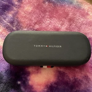 Tommy Hilfiger Authentic Navy Hard Clamshell Sunglasses Glasses Case Only Unisex - Picture 1 of 4