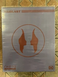 Figura Batman DC Comics Mezco KGBEAST One:12 - Imagen 1 de 3