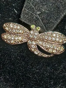 Broche prendedor libélula vintage pavé pedrería tono plata Avon - Imagen 1 de 15