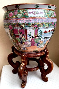 19th Century 10" High Chinese Famille Rose Medallian Porcelain Fish Bowl w/Stand - Picture 1 of 10